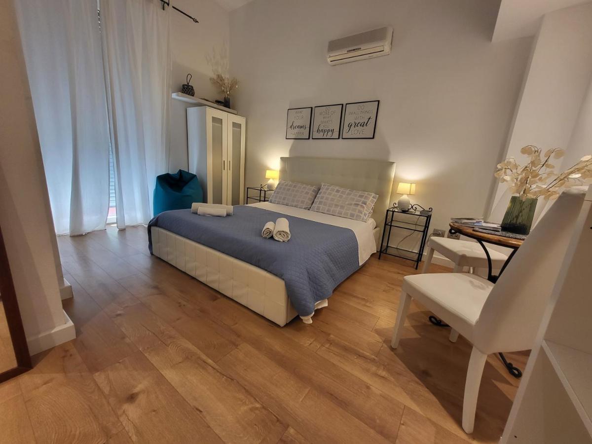 Living Cagliari Marina B&B 외부 사진